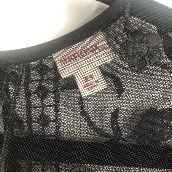 Lace blouse - Picture 4 of 4